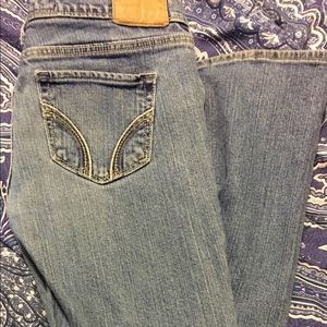 Great Condition!!! Broken In Hollister Jeans 👖👖